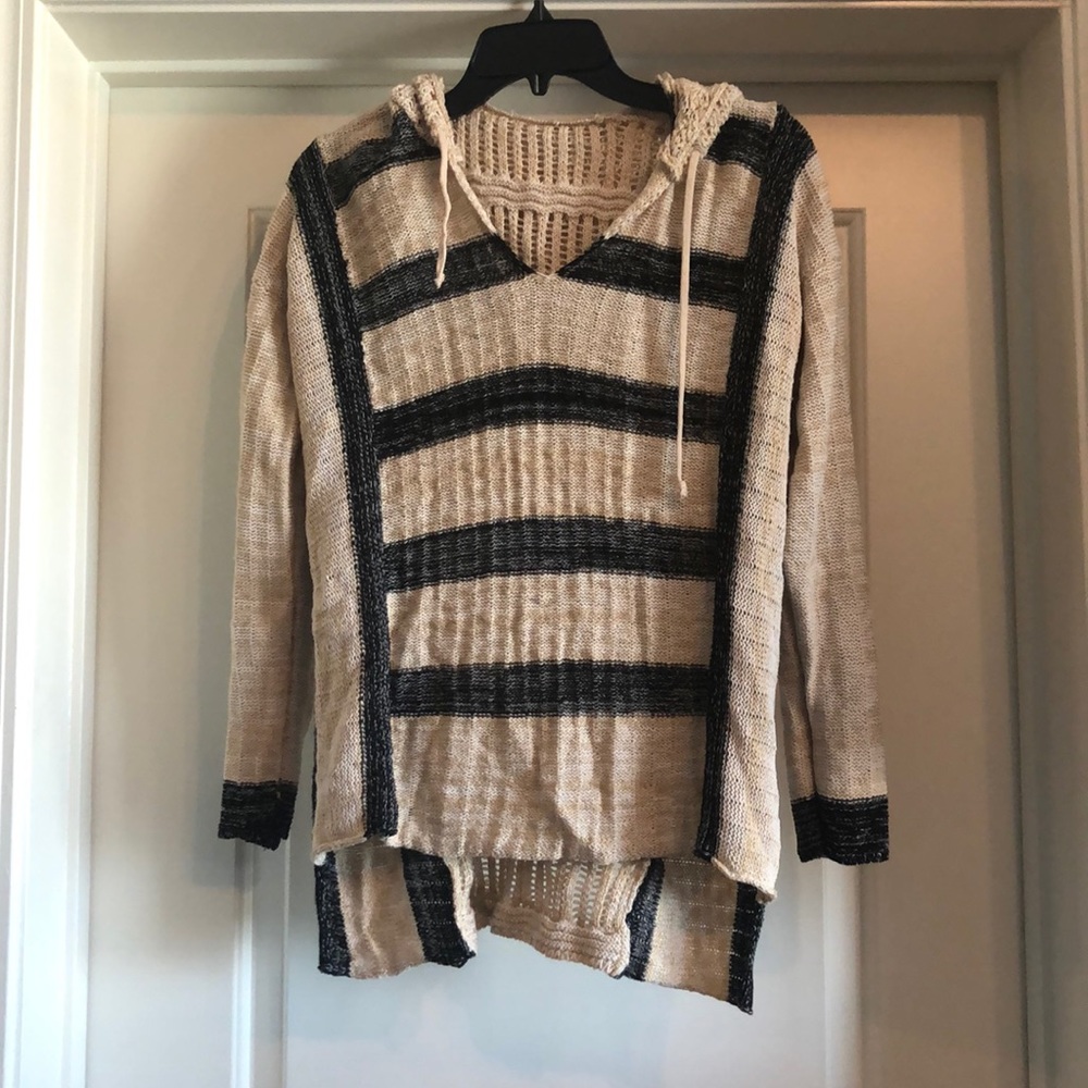 Knit hoodie